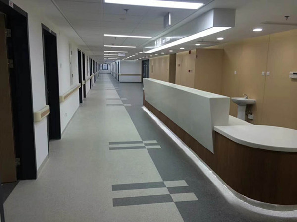 醫院橡膠地板鋪裝有多種方法